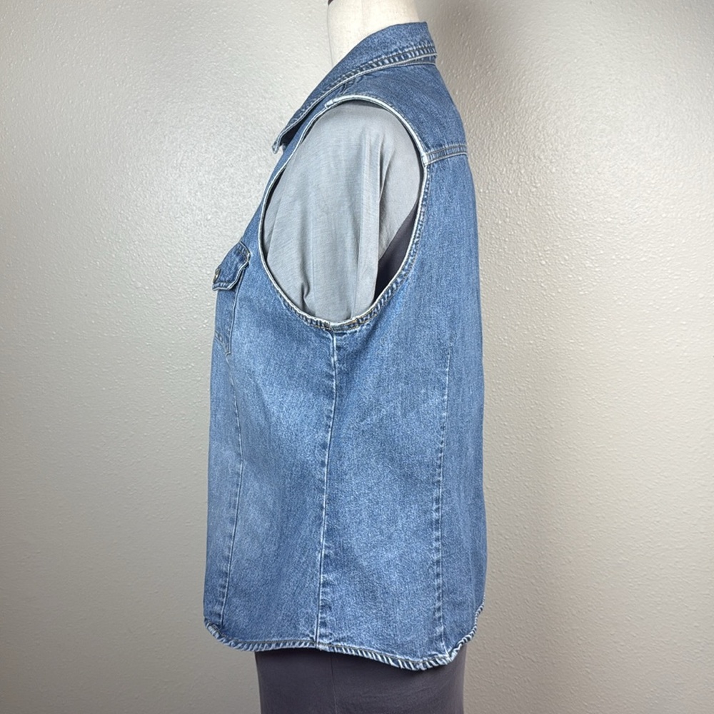 VTG Limited Denim Vest Women M Full Zip Lightweight Snap Pockets Hong Kong 90s - Picture 11 of 16